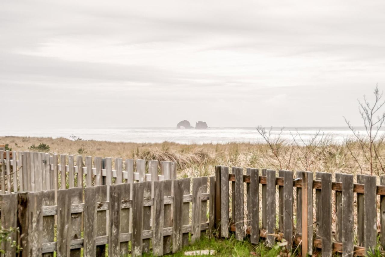 The Hamptons Villa Rockaway Beach Buitenkant foto