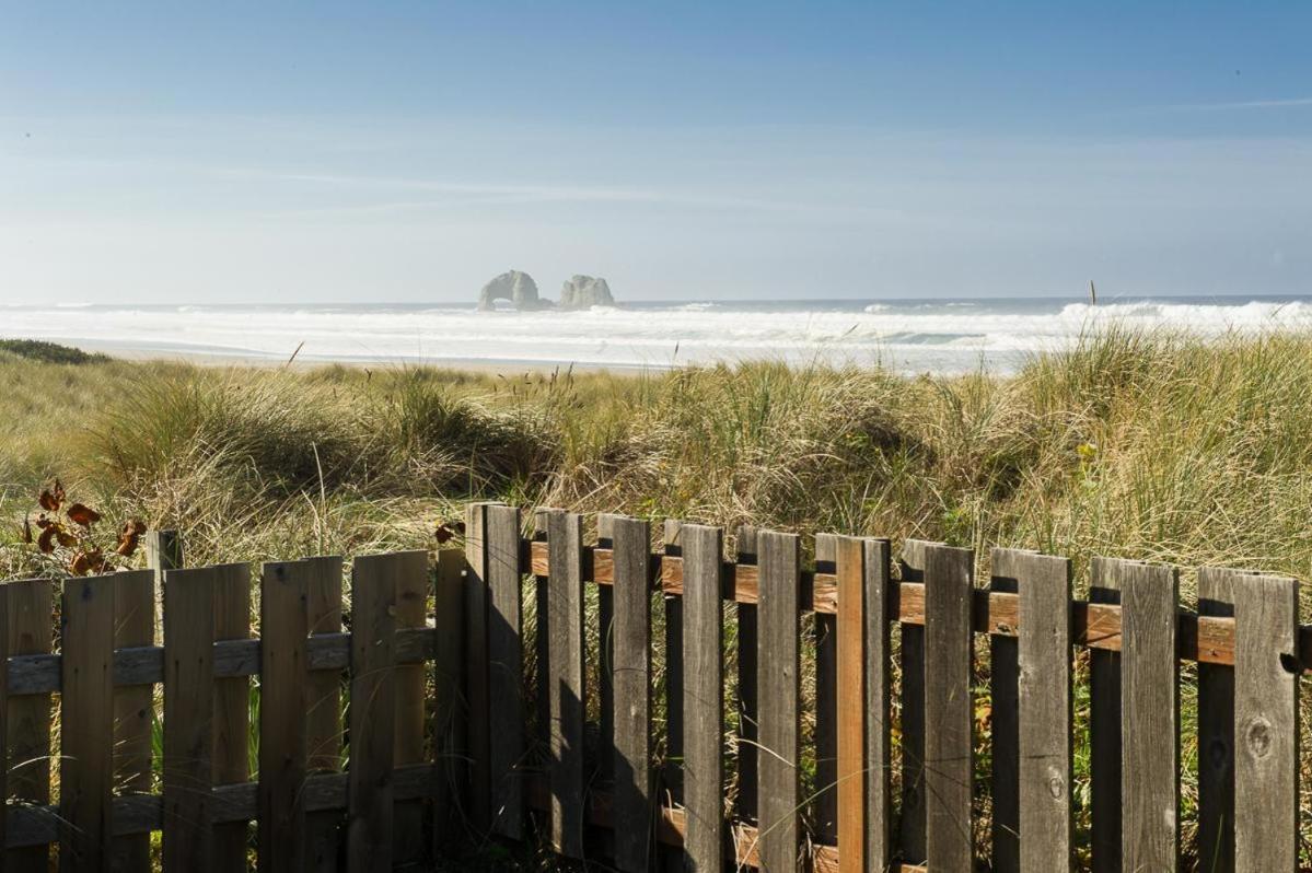The Hamptons Villa Rockaway Beach Buitenkant foto